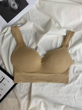 3D Top with bust enhancing effect