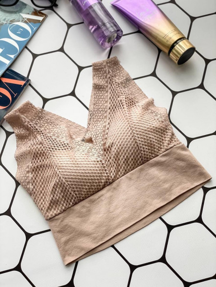 Top de bază Everyday Essential