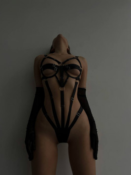 Set lenjerie erotică "Seductive Elegance"