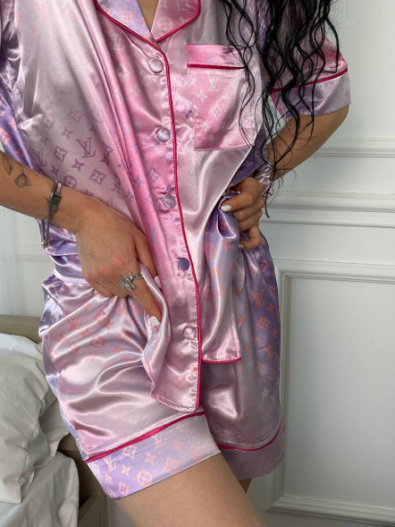 Pijamale femei Louis Vuitton